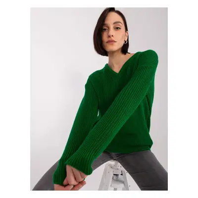 Dark green women's oversize sweater with wool