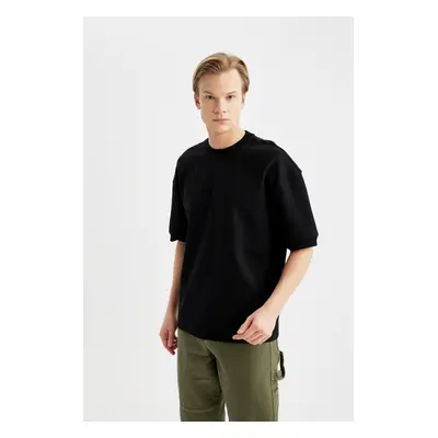 DEFACTO Loose Fit Crew Neck Short Sleeve Heavy Fabric Basic T-Shirt