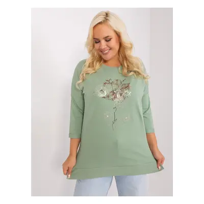 Larger size pistachio blouse with appliqué