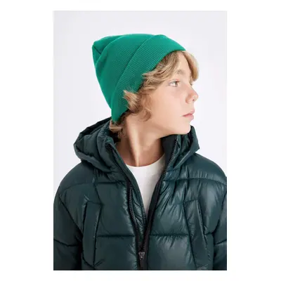 DEFACTO Boys' Knitwear Cap with Woven Labels.