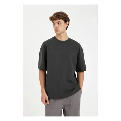 DEFACTO Men's Anthracite Loose Cut Crew Neck Heavy Fabric Cotton Short Sleeve Basic T-Shirt B484