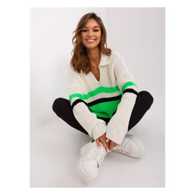 Ecru light green oversize sweater with collar