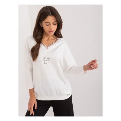 Ecru women's blouse oversize with appliqué