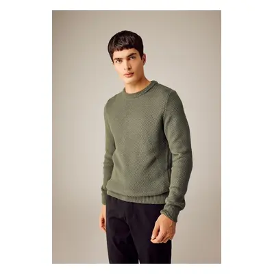 DEFACTO Standard Fit Crew Neck Sweater