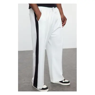 Trendyol Ecru Wide Leg Color Blocked Plus Size Sweatpants