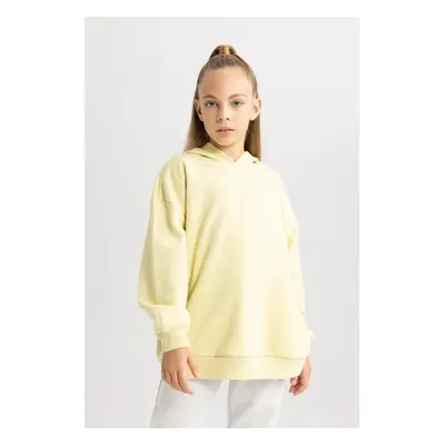 DEFACTO Girl Oversize Fit Hooded Soft Fluffy Thick Sweatshirt