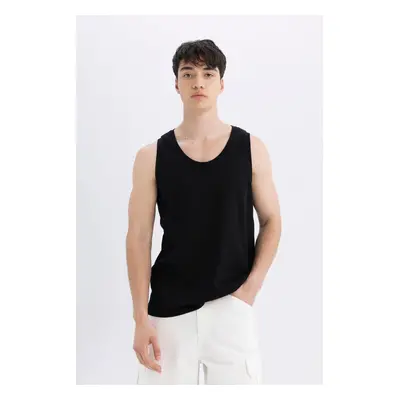 DEFACTO Slim Fit Crew Neck Ribbed Undershirt