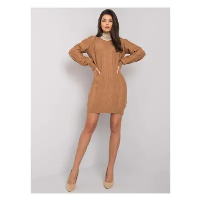 RUE PARIS Camel knitted dress with pearls