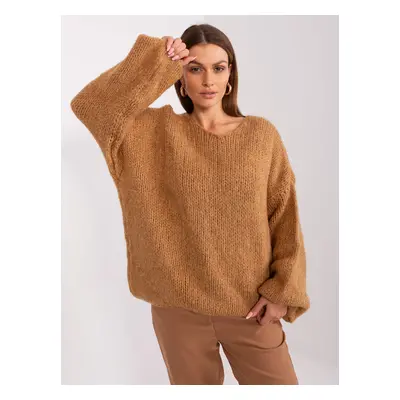 Camel oversize knitted sweater from RUE PARIS