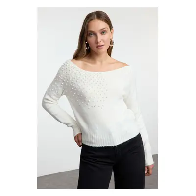 Trendyol Limited Edition Ecru Wide Pattern Soft Texture Beaded Detail Boat Neck Knitwear Sweater