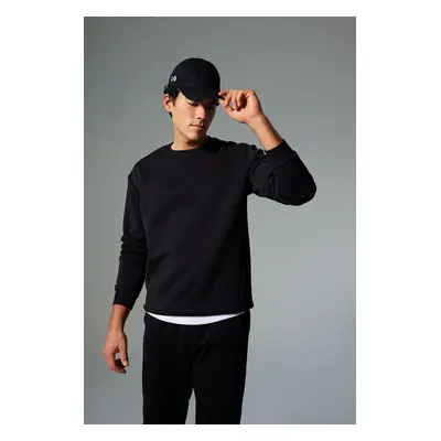 DEFACTO Fit Standard Fit Crew Neck Thick Sweatshirt