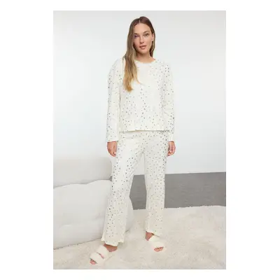 Trendyol Ecru Foil Star Printed Knitted Pajama Set