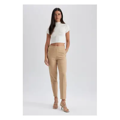 DEFACTO Carrot Fit Basic Plain Pocket High Waist Straight Leg Trousers