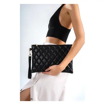 Capone Outfitters Paris Quilted Women's Black Bag