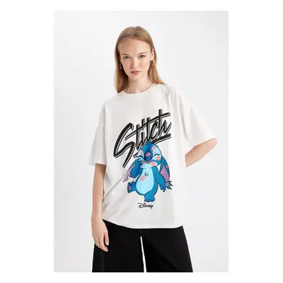 DEFACTO Cool Lilo & Stitch Oversize Fit Crew Neck Short Sleeve T-Shirt