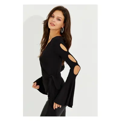 Cool & Sexy Women's Black Spanish Sleeve Double Breasted Blouse