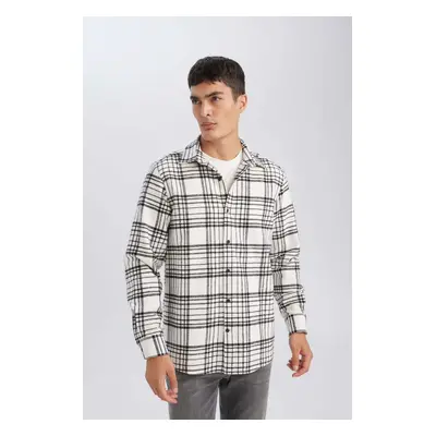 DEFACTO Men's Ecru Regular Fit Polo Collar Plaid Lumberjack Flannel Long Sleeve Shirt D7188axns