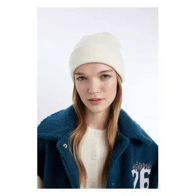 DEFACTO Women's Knitwear Basic Winter Beanie