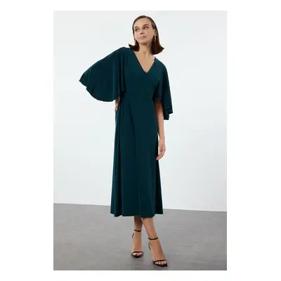 Trendyol Emerald Green Plain Maxi Plain V Neck Cape Stretchy Midi Knit Dress