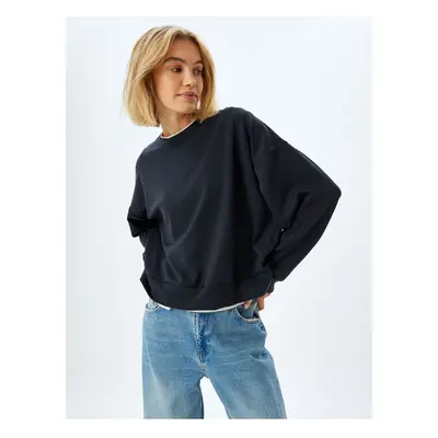 Koton Crew Neck Long Sleeve Modal Blend Basic Sweatshirt