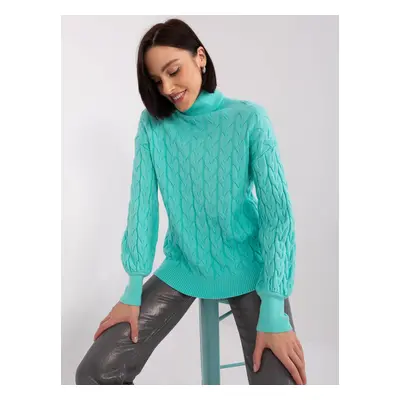 Mint turtleneck made of soft knit