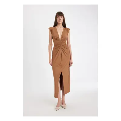 DEFACTO V Neck Sleeveless Maxi Dress