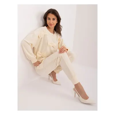 Creamy women's casual set made of velvet