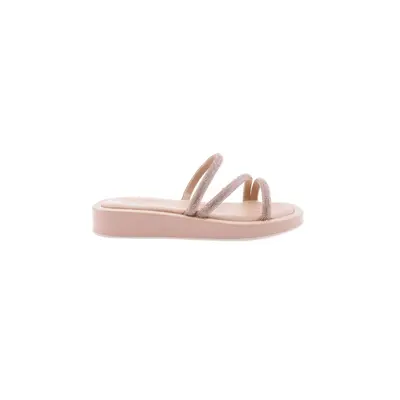 DGN Women's Silver Stone Cross Banded Slippers Nude