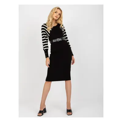 Női ruha Fashionhunters Striped