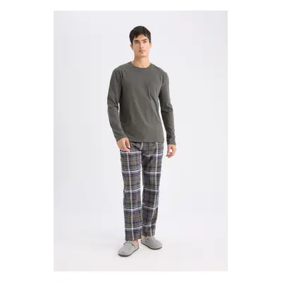 DEFACTO Men's Pajama Set Regular Fit Long Sleeve Basic Plain Top Plaid Bottom