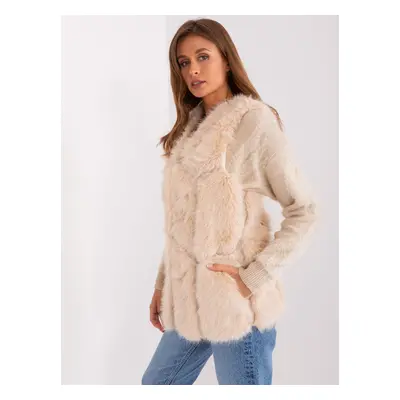 Beige women's fur vest with pockets