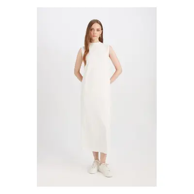 DEFACTO Regular Fit Half Turtleneck Basic Plain Sleeveless Maxi Dress