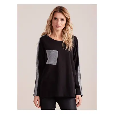 Wide-cut blouse with decorative pocket, black