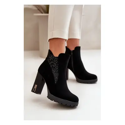 Insulated women's ankle boots with high heel embroidery black verissae