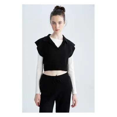 DEFACTO Regular Fit Polo Neck Vest