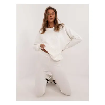 Ecru women's tracksuit with leggings