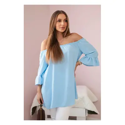 Spanish blouse with ruffles on the sleeve blue