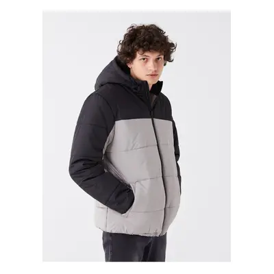 LC Waikiki Standard Mold Hooded Men's Puffer Coat