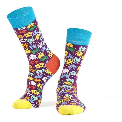 Women's socks with colorful patterns