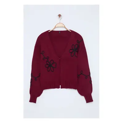 Trendyol Burgundy Embroidery Detailed V Neck Knitwear Cardigan