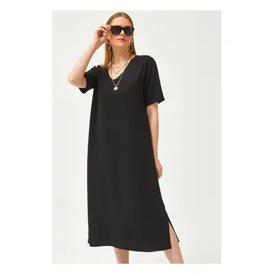 Olalook Women's Black V-Neck Soft Textured Dress with Side Slits