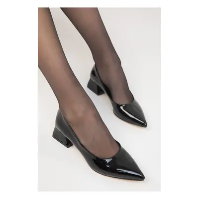 Soho Black Patent Leather Women's Classic Heeled Shoes