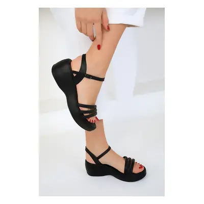 Soho Black Women's Sandals