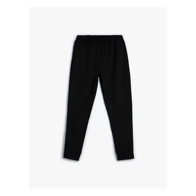 Koton Sports Sweatpants Elastic Waist Pocket Stitch Detail