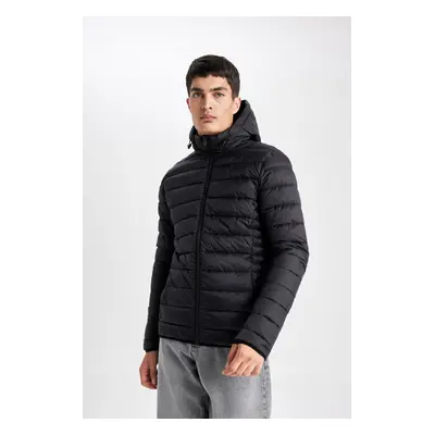 DEFACTO Slim Fit Lightweight Puffer Jacket Water Repellent Hooded Zippered Pocket Seasonal