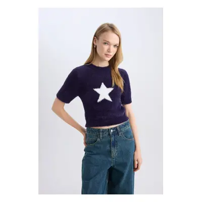 DEFACTO Coool Fitted Crew Neck Star Printed Short Sleeve Plush Sweater