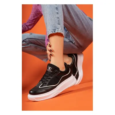 Riccon Black and White Women's Sneakers