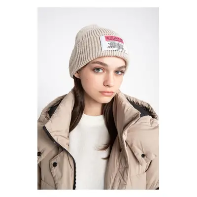 DEFACTO Women's Label Printed Knitwear Beanie