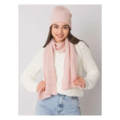 Dusty pink winter hat and scarf set RUE PARIS