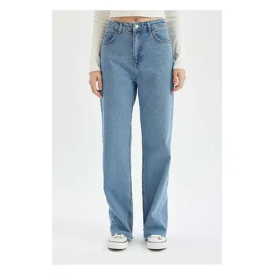 DEFACTO 90's Wide Leg High Waist Cut-Off Jean Washed Trousers